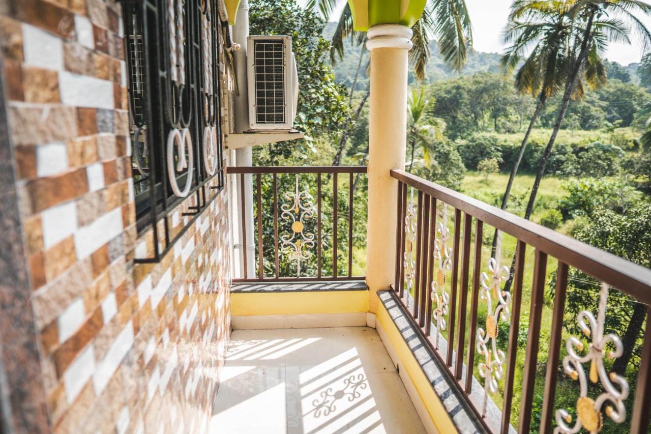 Dhanashree Riverview Hotel Corgao Exterior photo
